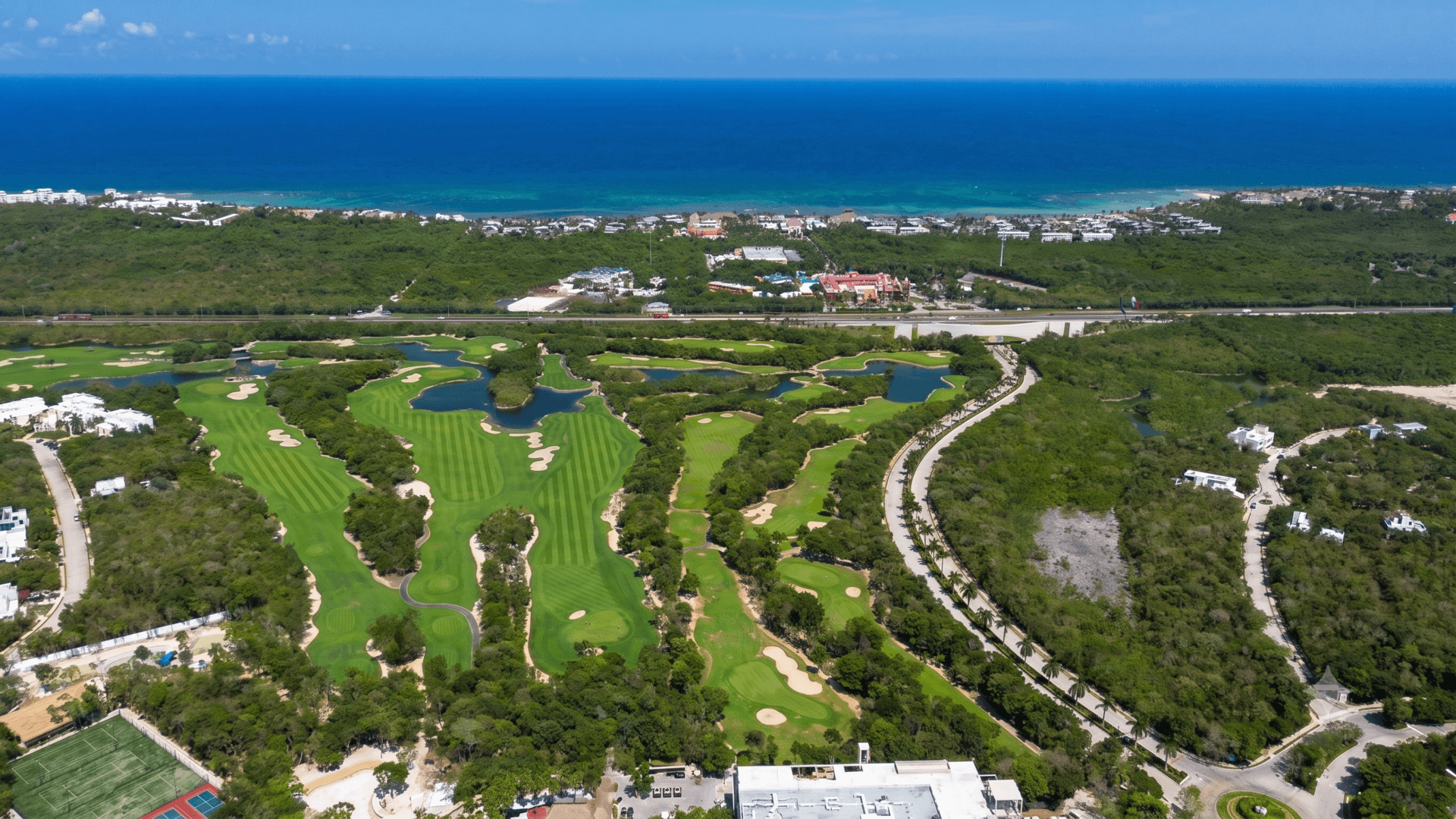 Tulum Country Club landscape and golf setting